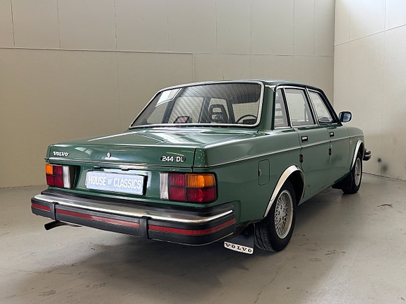 Volvo 244 6 of 24