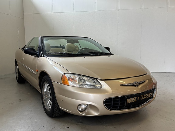 Chrysler Sebring 5 of 19