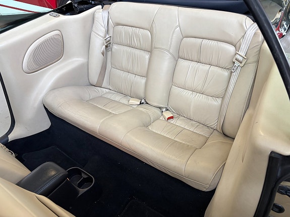 Chrysler Sebring 18 of 19