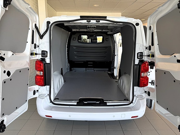 Opel Vivaro-e 4 of 5