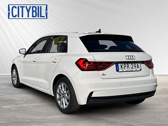 Audi A1 3 of 25