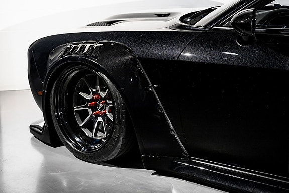 Dodge Challenger 9 of 30