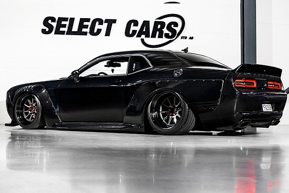 Dodge Challenger 5 of 5