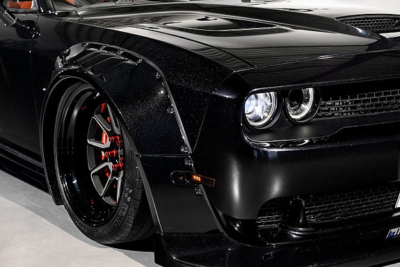 Dodge Challenger 7 of 30