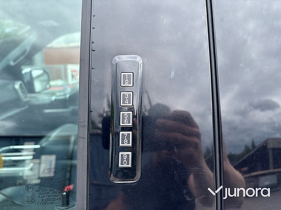 Ford F-150 11 of 30