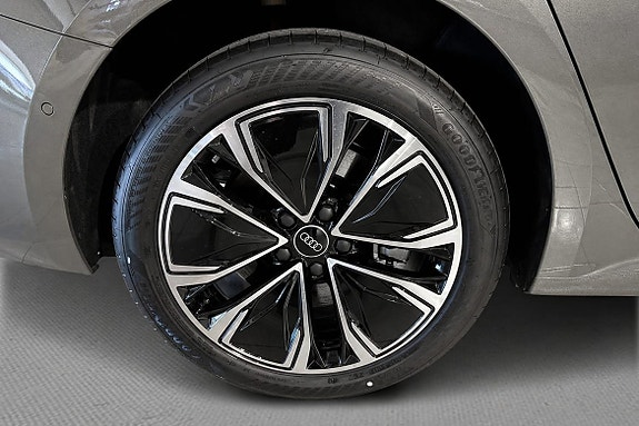Audi A5 5 of 5