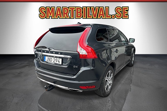 Volvo XC60 12 of 30