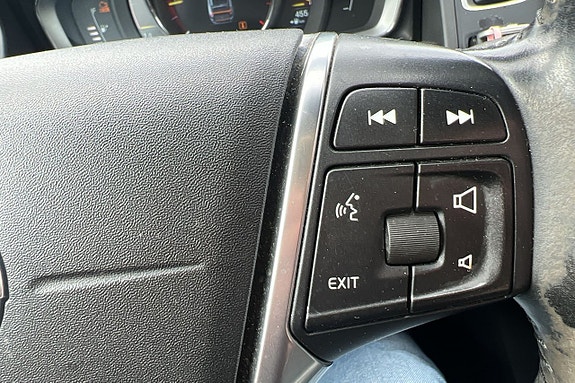 Volvo XC60 22 of 30