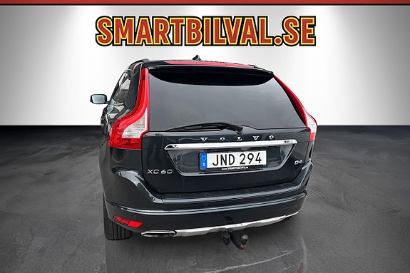 Volvo XC60 11 of 30