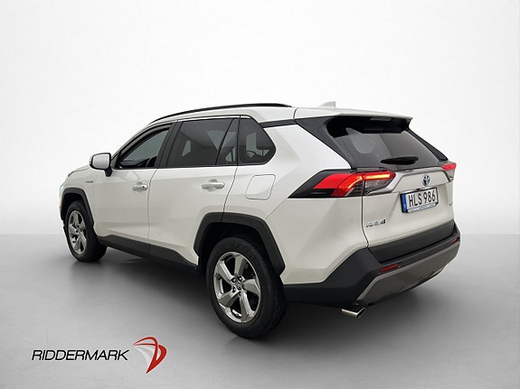 Toyota RAV4 5 of 5