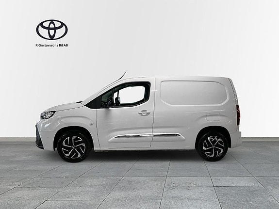 Toyota Proace City 3 of 5