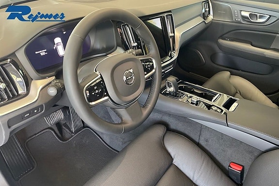 Volvo V60 4 of 7