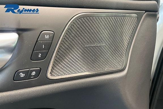 Volvo V60 3 of 7