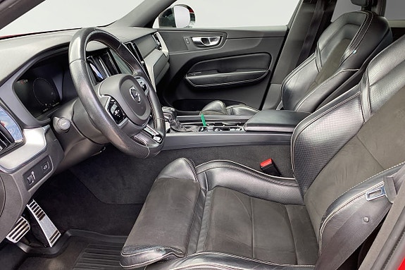 Volvo XC60 7 of 27