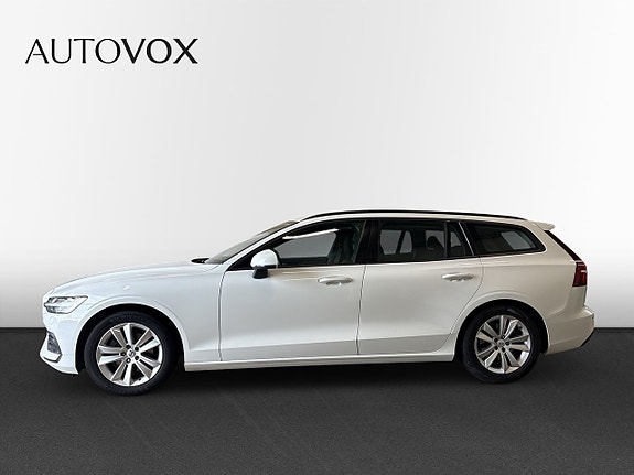 Volvo V60 2 of 13