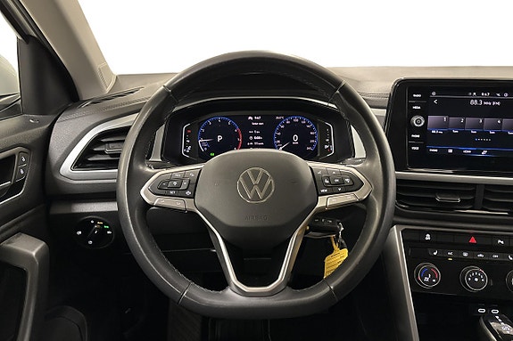 Volkswagen T-Roc 15 of 20