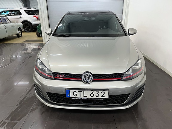 Volkswagen Golf I 8 of 15