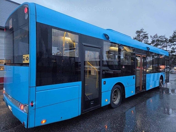 Solaris URBINO 12 LE 4 of 9