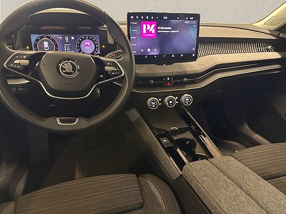 Skoda Superb 4 of 5