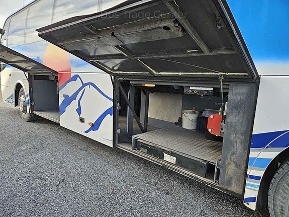 Volvo 9700H NL B11R 10 of 11