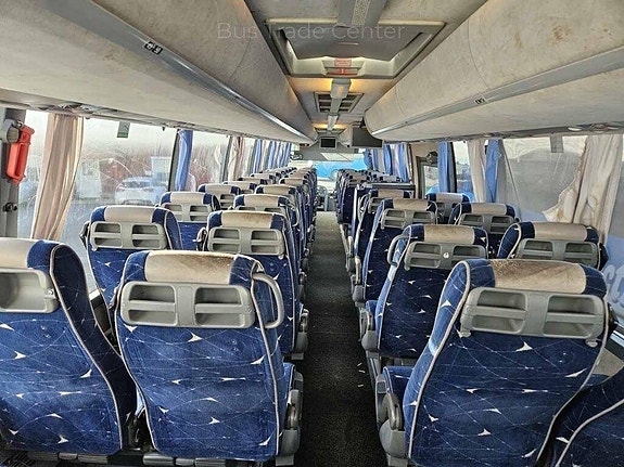 Volvo 9700H NL B11R 7 of 11