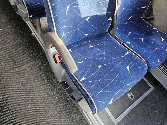 Volvo 9700H NL B11R 6 of 11