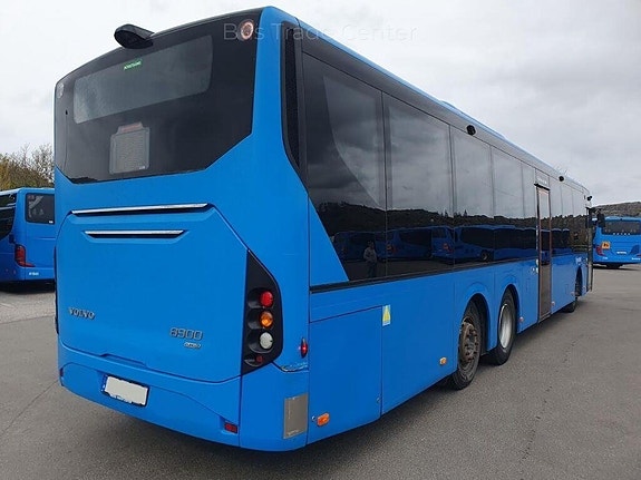 Volvo 8900LE B8RLE // 15 units 2 of 11