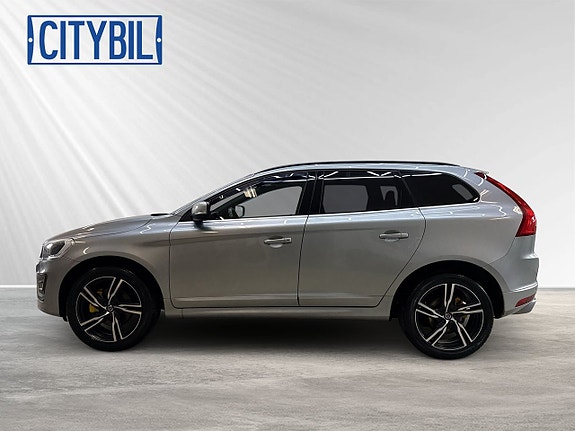 Volvo XC60 2 of 5