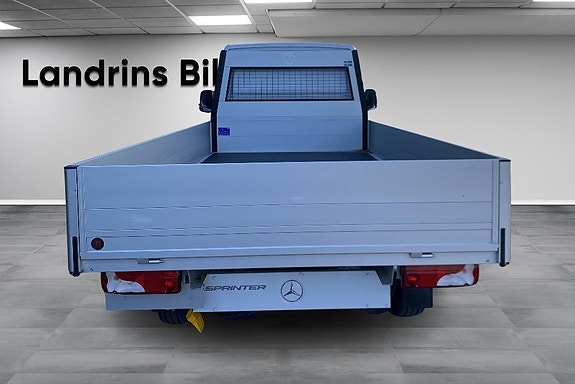 Mercedes-Benz eSprinter 420 5 of 16
