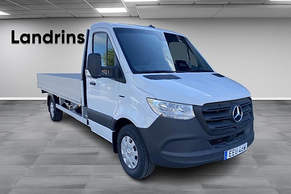 Mercedes-Benz eSprinter 420 3 of 16
