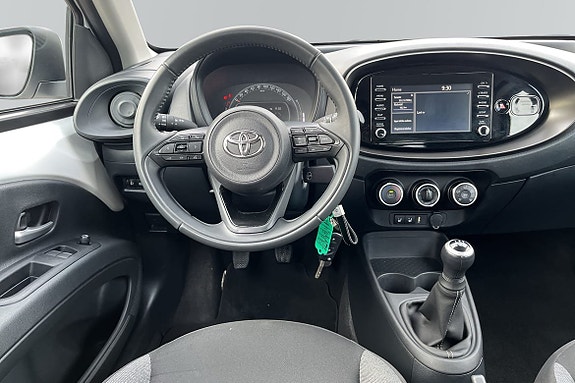 Toyota Aygo X 10 of 22