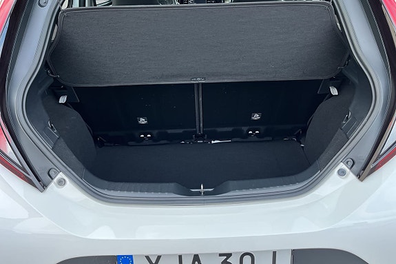 Toyota Aygo X 11 of 22
