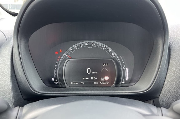 Toyota Aygo X 15 of 22