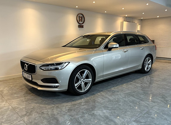 Volvo V90 2 of 5