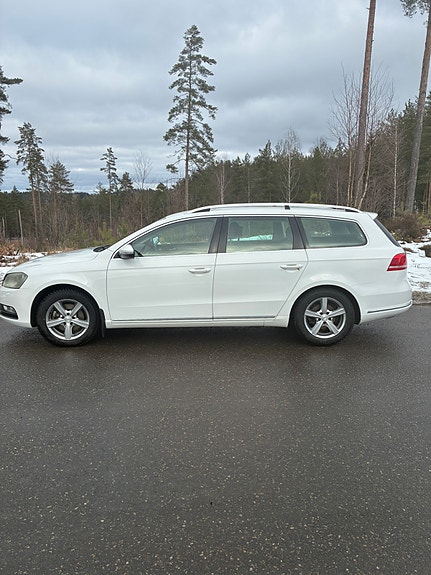 Volkswagen Passat 4 of 5