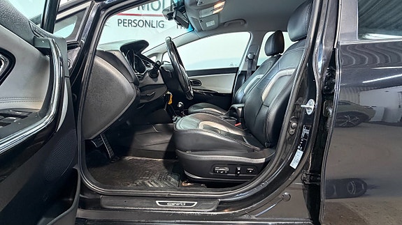 Kia Ceed 4 of 5