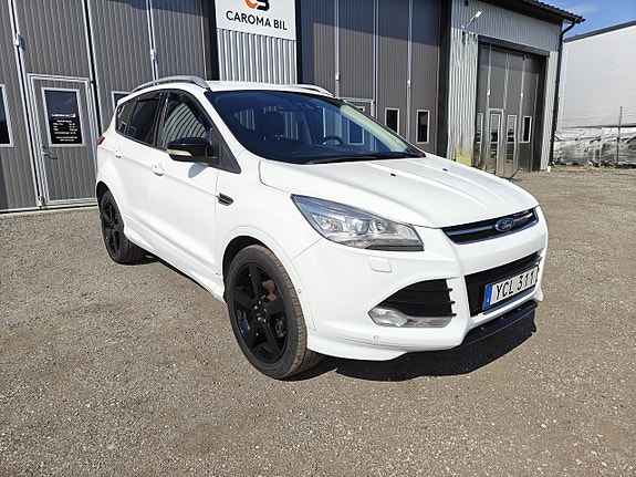 Ford Kuga 2 of 5