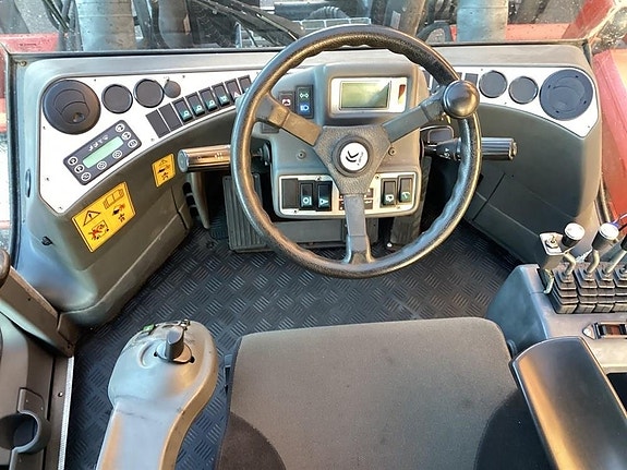 Kalmar DCE140-6 5 of 7