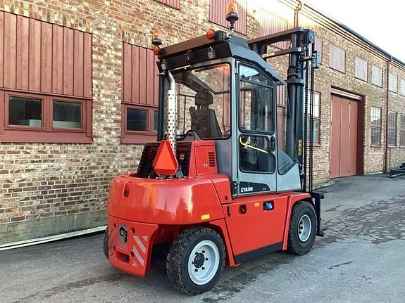 Kalmar DCF55-6H 4 of 9