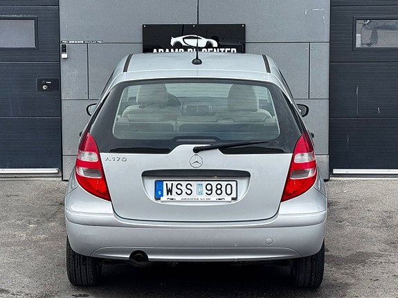 Mercedes-Benz A170 5 of 14