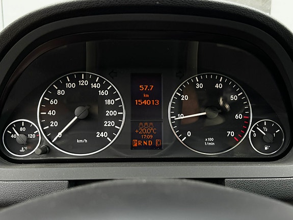 Mercedes-Benz A170 7 of 14