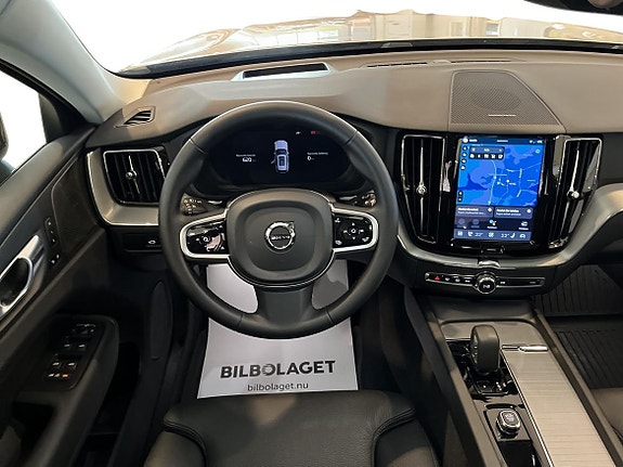 Volvo XC60 9 of 28