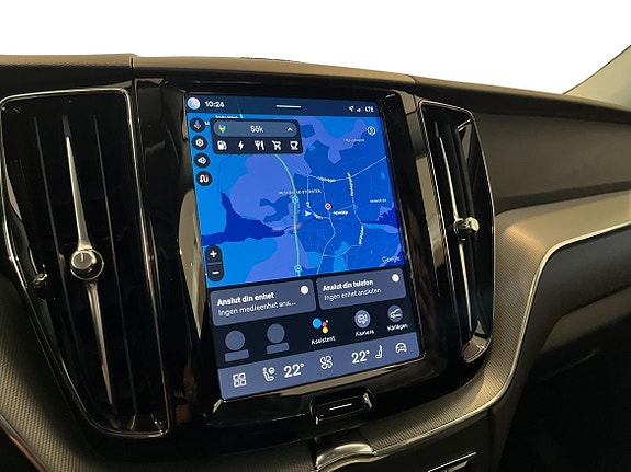 Volvo XC60 23 of 28