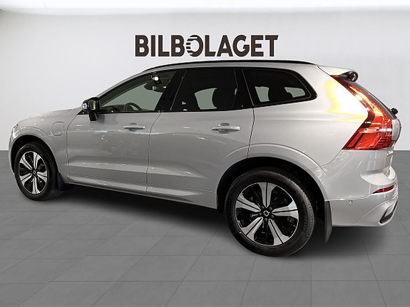 Volvo XC60 2 of 28