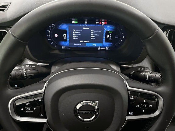 Volvo XC60 22 of 28