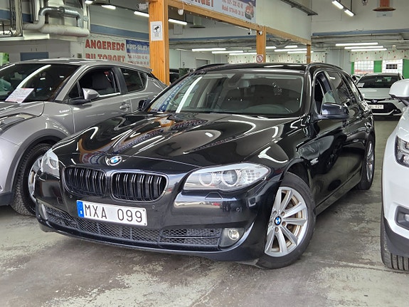 BMW 520d 2 of 5