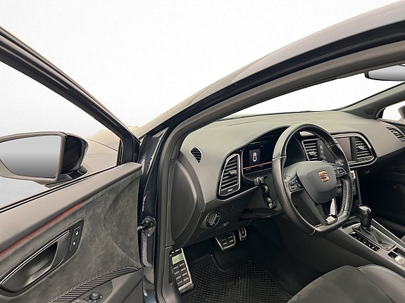 Seat Leon 10 of 30