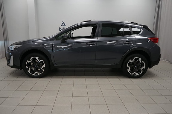 Subaru XV 2 of 5