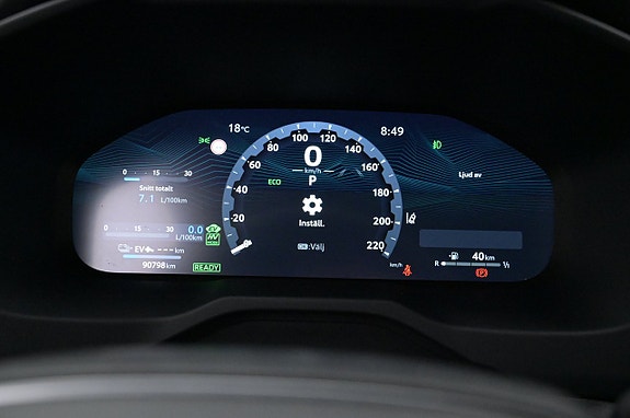 Toyota RAV4 Plug-in Hybrid 9 of 27