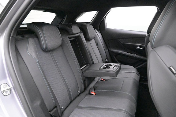 Peugeot 3008 24 of 27
